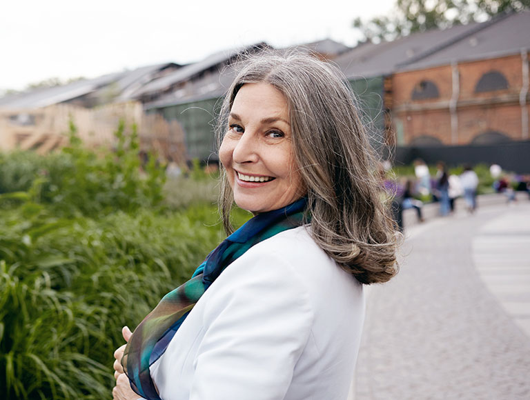 Dental implants Periodontist